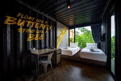 标准双床间 — Hivetel Phuket